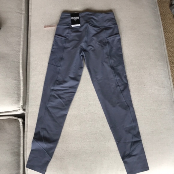 NWT Victorias Secret legging cropped - Picture 5 of 7